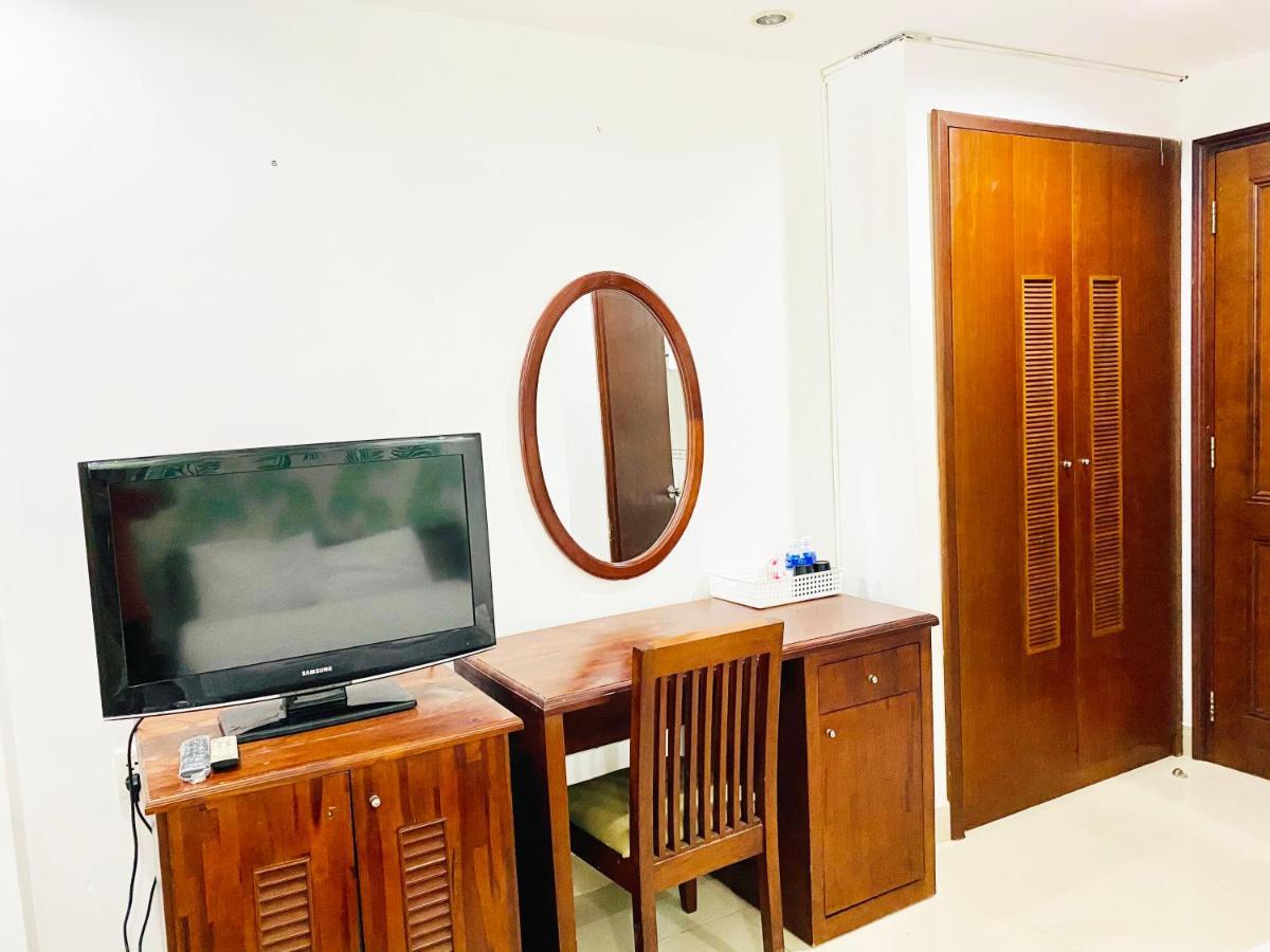Cozi 5 Hotel & Apartment Хошимин Экстерьер фото