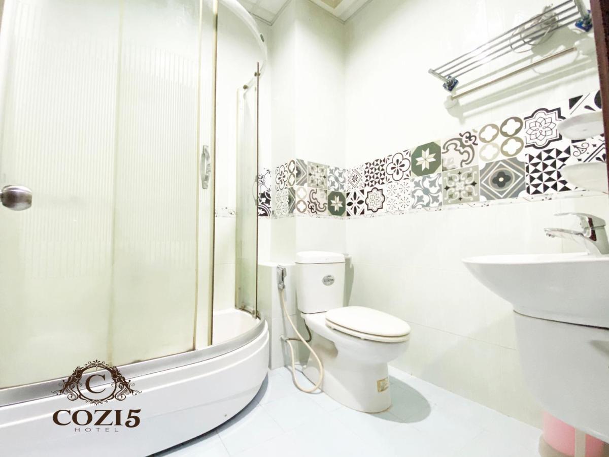 Cozi 5 Hotel & Apartment Хошимин Экстерьер фото