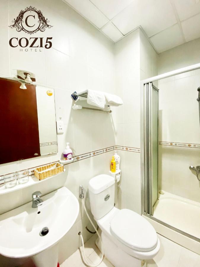 Cozi 5 Hotel & Apartment Хошимин Экстерьер фото