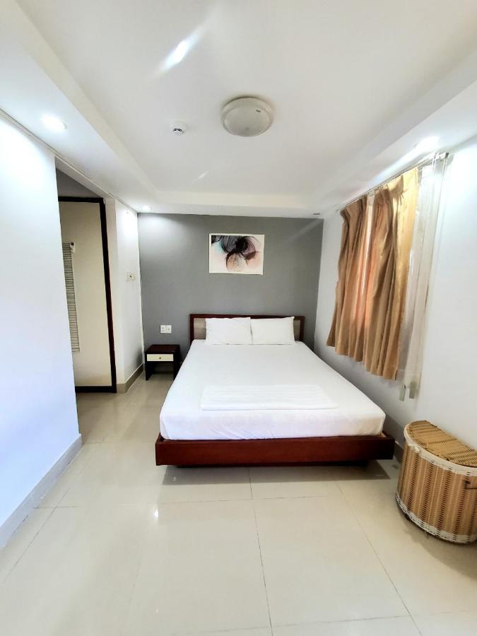 Cozi 5 Hotel & Apartment Хошимин Экстерьер фото