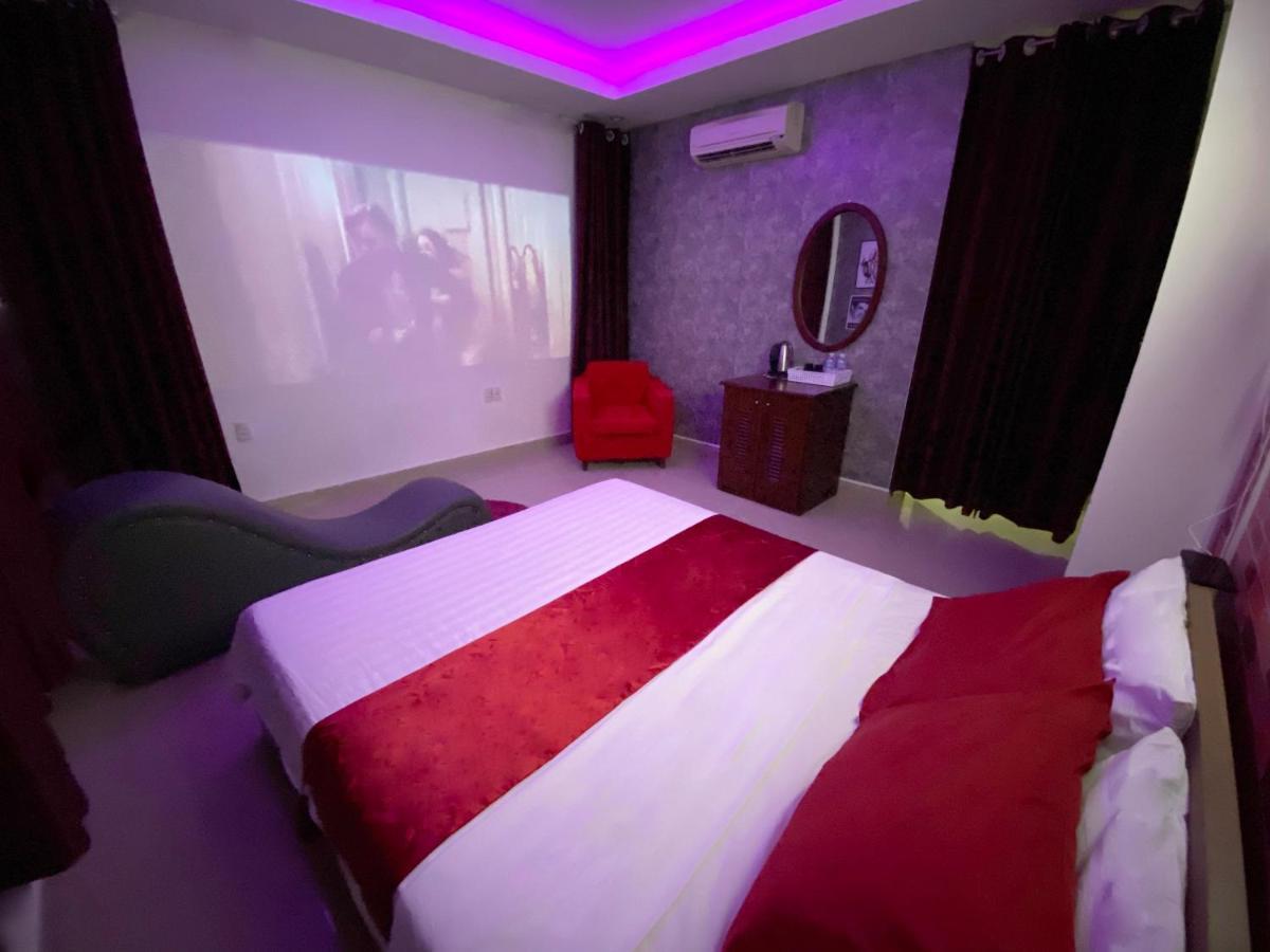 Cozi 5 Hotel & Apartment Хошимин Экстерьер фото